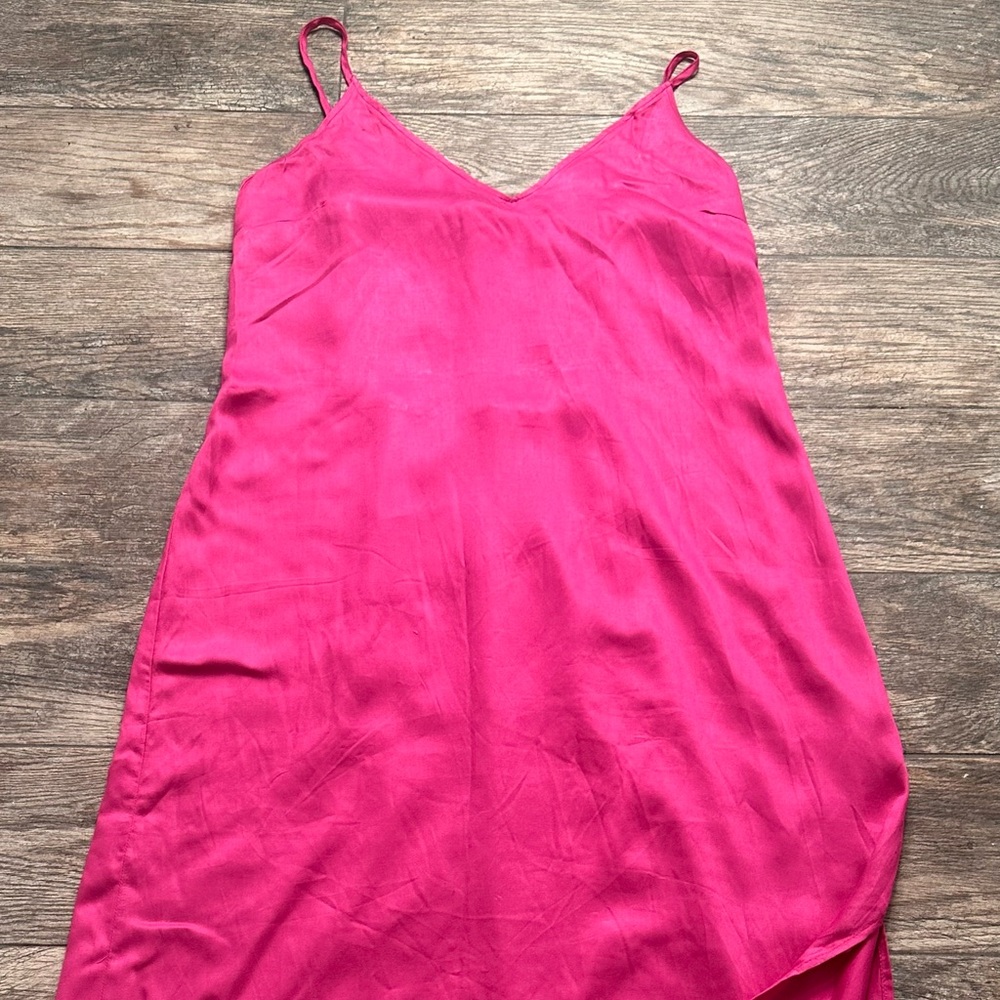 Pink Midi Slip Dress – Size L – NWT
Old Navy